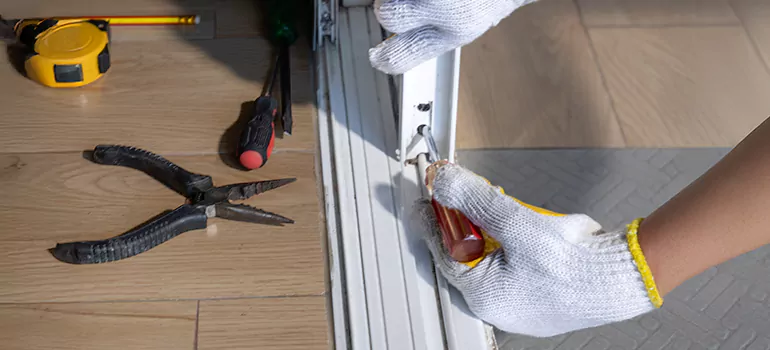 Sliding Glass Door Repair in Redwood City