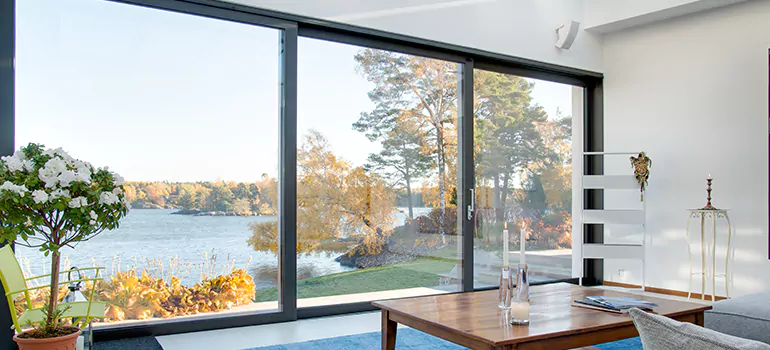 House Window Crank Repair in Redwood City, CA